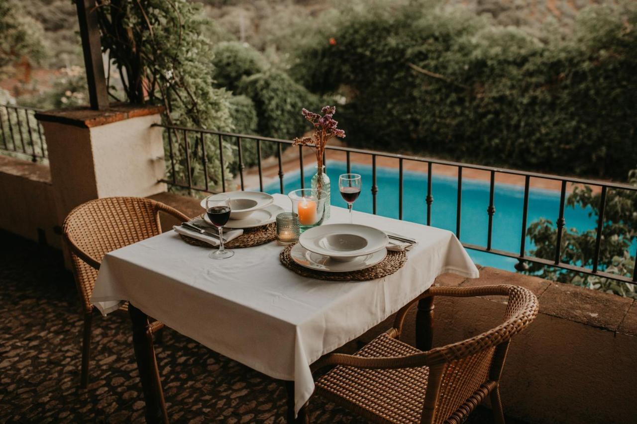 Hotel Posada De Valdezufre Aracena Kültér fotó