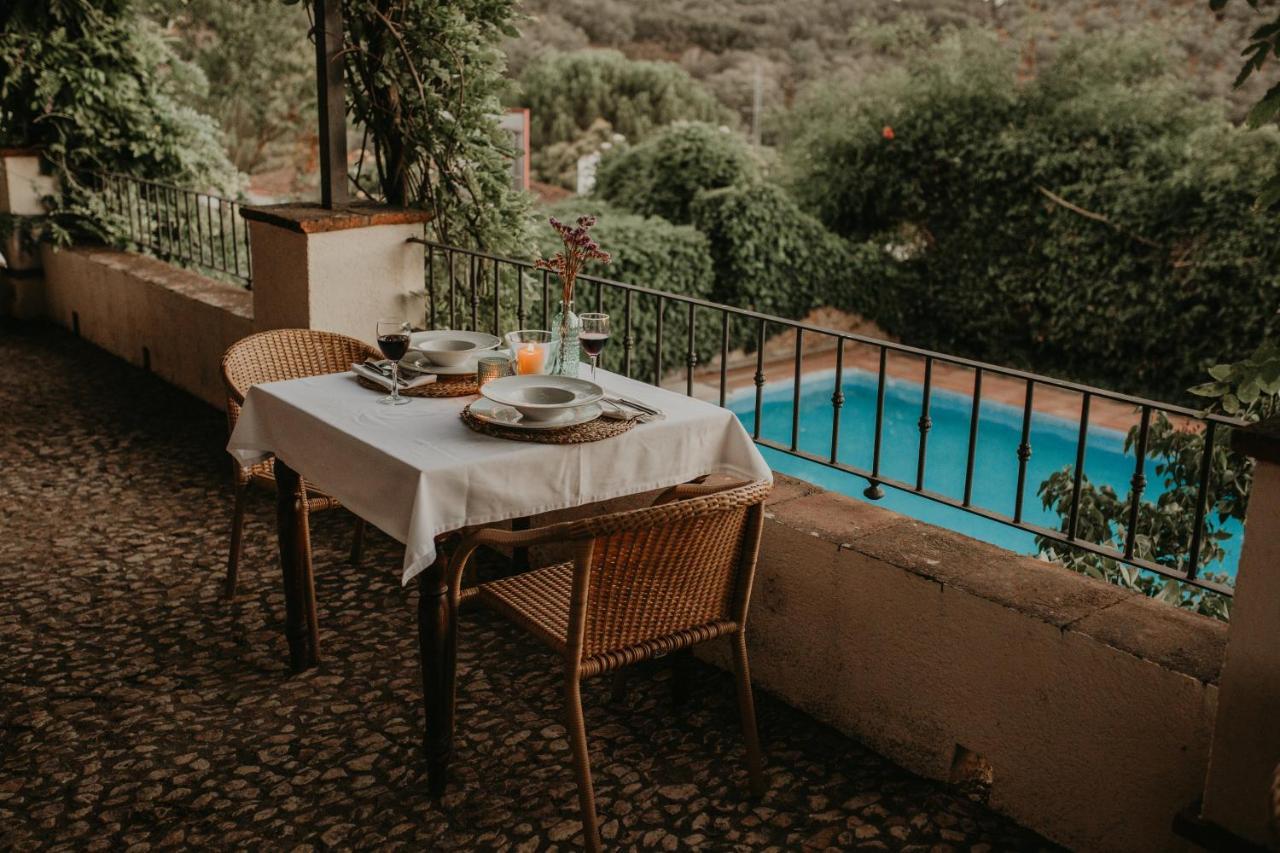 Hotel Posada De Valdezufre Aracena Kültér fotó